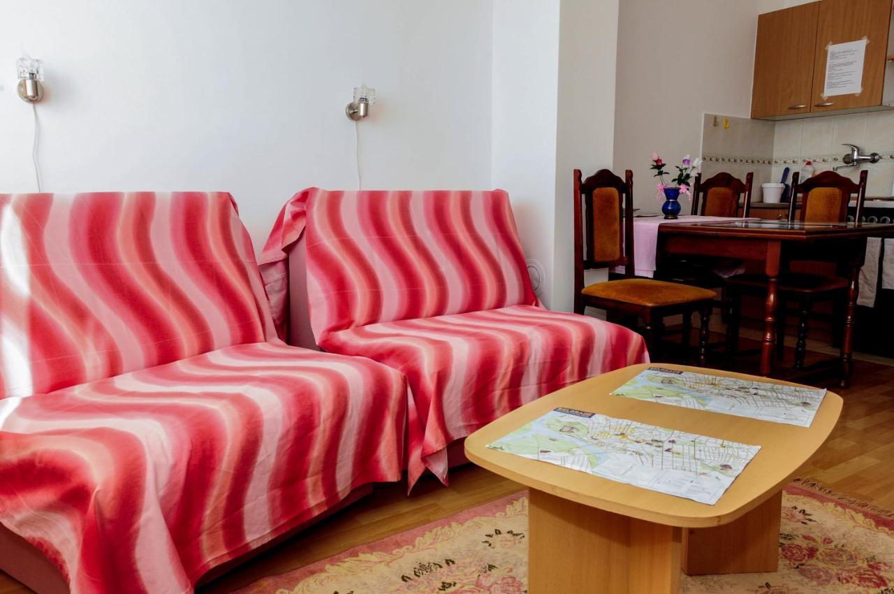 Apartment Daca Stan Belgrado Habitación foto